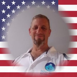 Meet your Posher, Tom